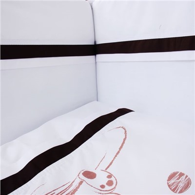 Комплект в кроватку (4 предмета) "Шоколадный мишка", цвет белый
