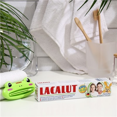 Промо-набор Детская зубная паста Lacalut  kids 4-8 , 50 мл+выдавливатель для зубной пасты.