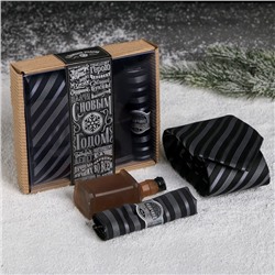 Подарочный набор (галстук, платок-сигара, фигурное мыло) "Настоящий мужчина"