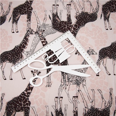 Ткань на отрез кулирка R4209-V1 Жирафы цвет пудровый