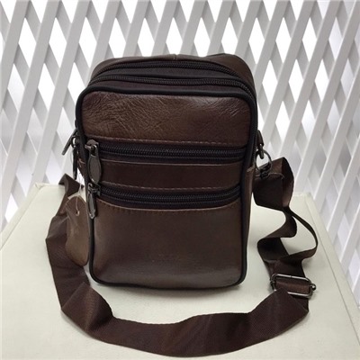 Модная мужская сумка Exx из мягкой натуральной кожи с ремнем через плечо шоколадного цвета.