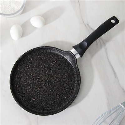 Сковорода блинная Granit ultra, d=22 см, пластиковая ручка, антипригарное покрытие, цвет чёрный