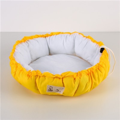 Лежанка для кошек и собак двусторонняя жёлтая, 50-30х12 см