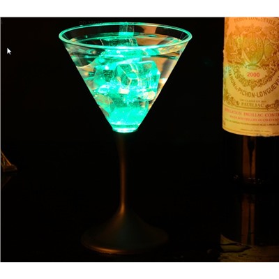 Светодиодный бокал для коктейля
