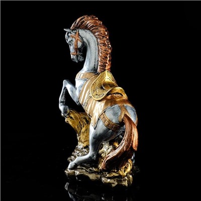 Статуэтка "Конь на дыбах", серебристый цвет, гипс, 35х17х37 см, микс
