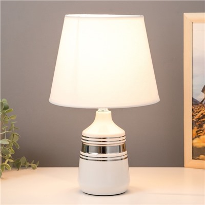 Настольная лампа 16501/1 E14 40Вт бело-хромовый 20х20х32 см