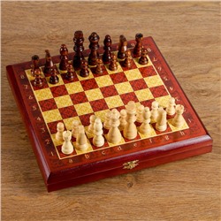 Шахматы "Тёмно-красная классика" (доска дерево 30 х 30 см, фигуры дерево, король h=8 см)