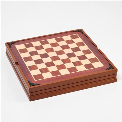 Шахматы сувенирные "Средневековье", h короля=8 см, h пешки=5.6 см. d=2 см, 36 х 36 см