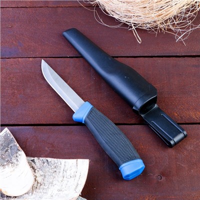 Нож туристический "Арн", лезвие 10 см, рукоять черная с синим, пластмассовые ножны