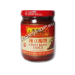 Соус чили с соевыми бобами Тобадзян (Chili Bean Sauce) Lee Kum Kee 368 г Акция